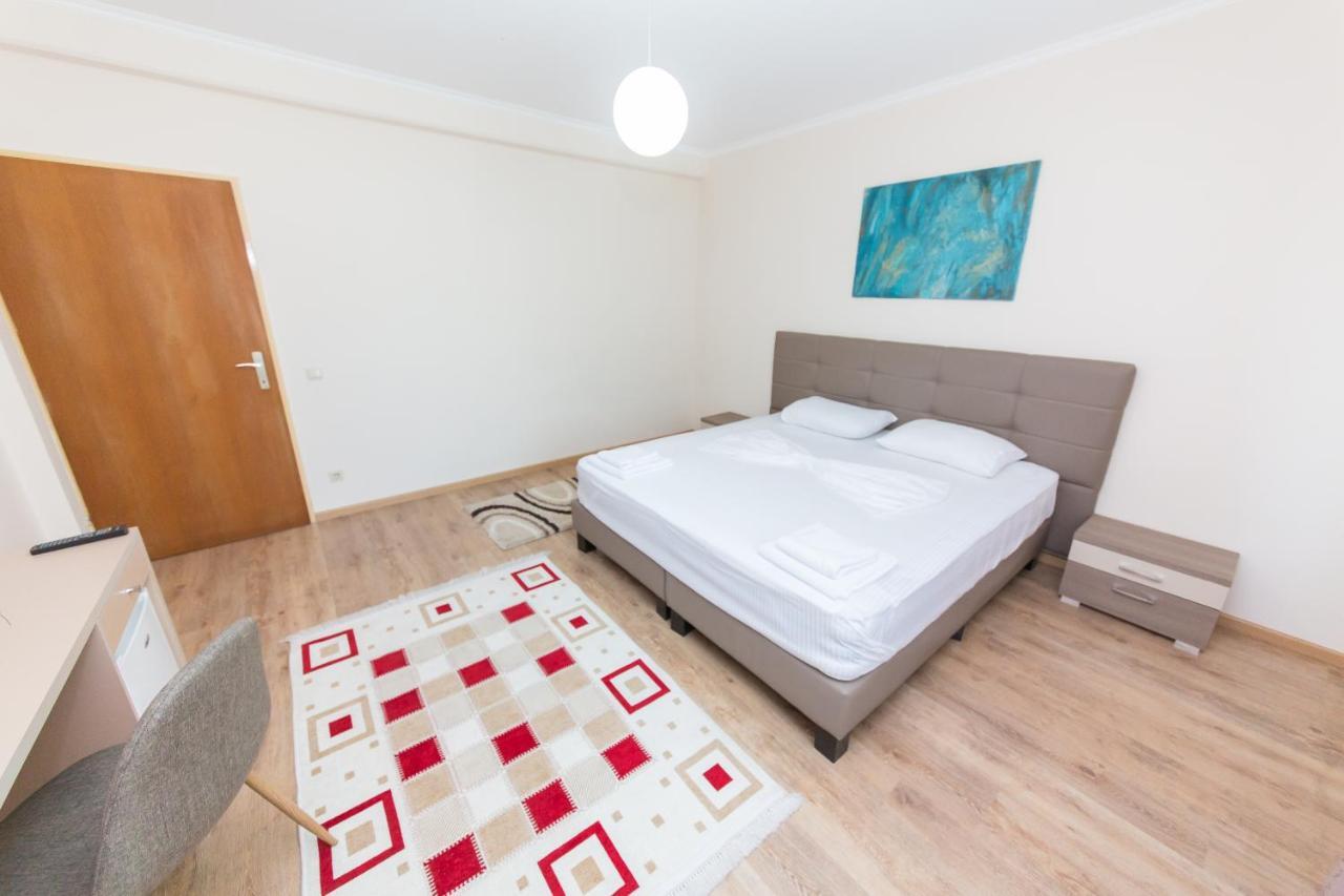 Hotel Heritage Tiranë Luaran gambar