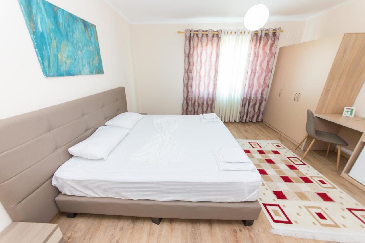 Hotel Heritage Tiranë Luaran gambar