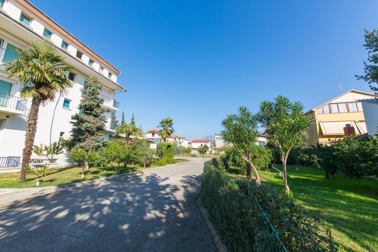 Hotel Heritage Tiranë Luaran gambar